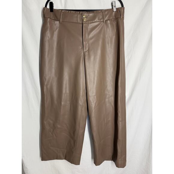 Chico’s Women’s Wide-Leg Cropped Pants Black Faux Leather Coated Size 14 - Picture 1 of 10